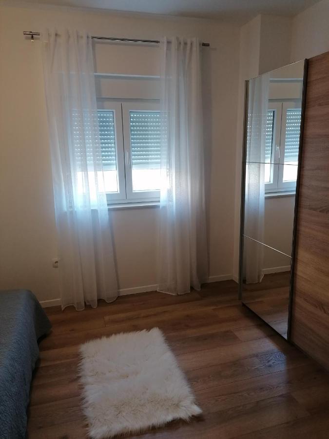 Apartman Bella 2 Sali Exterior photo